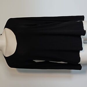 Theory simple loose fitting long sleeve black shirt-M